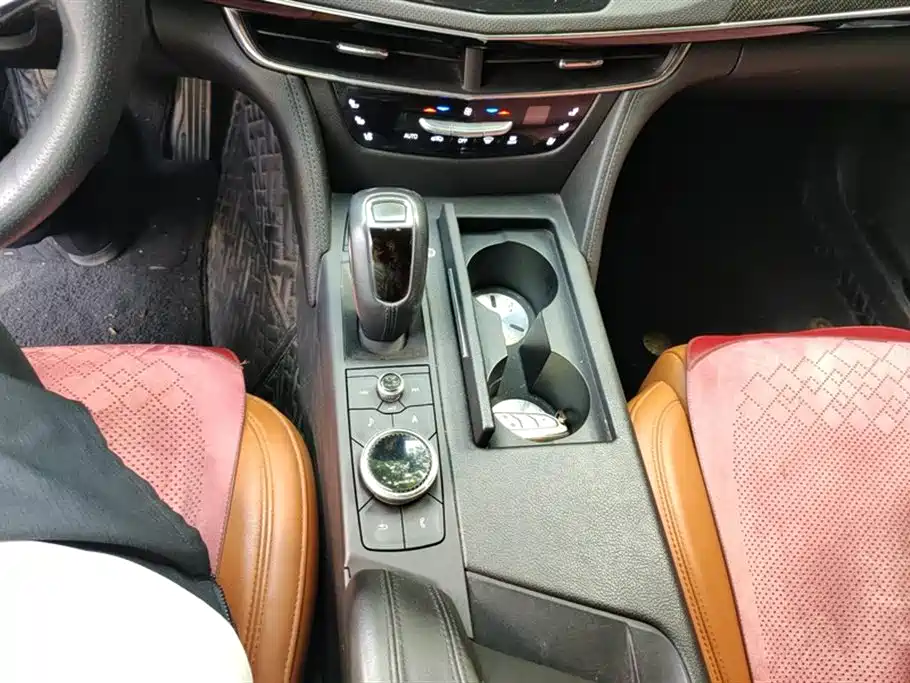Cadillac CT6 2019 28T Luxury Model фото 16