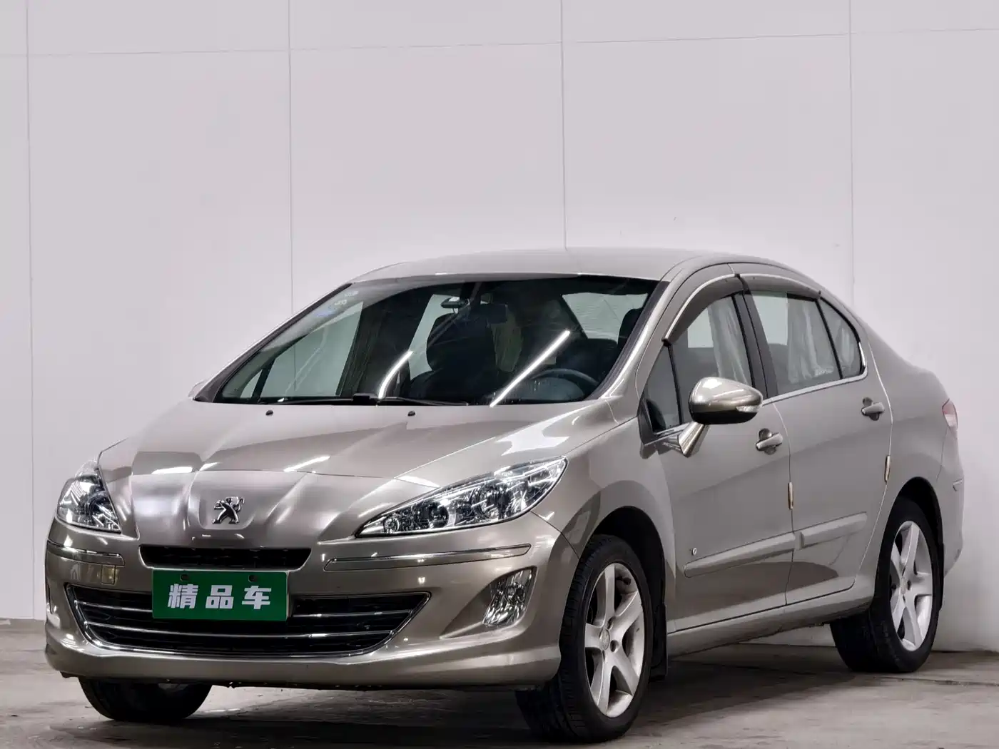 Peugeot 408 2013 2.0L Manual Comfort Edition