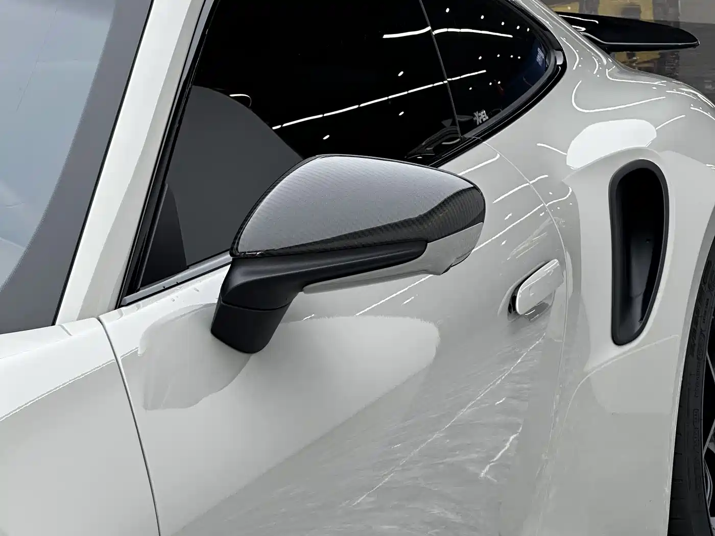 Porsche 911 2022 Turbo S 3.7T фото 18