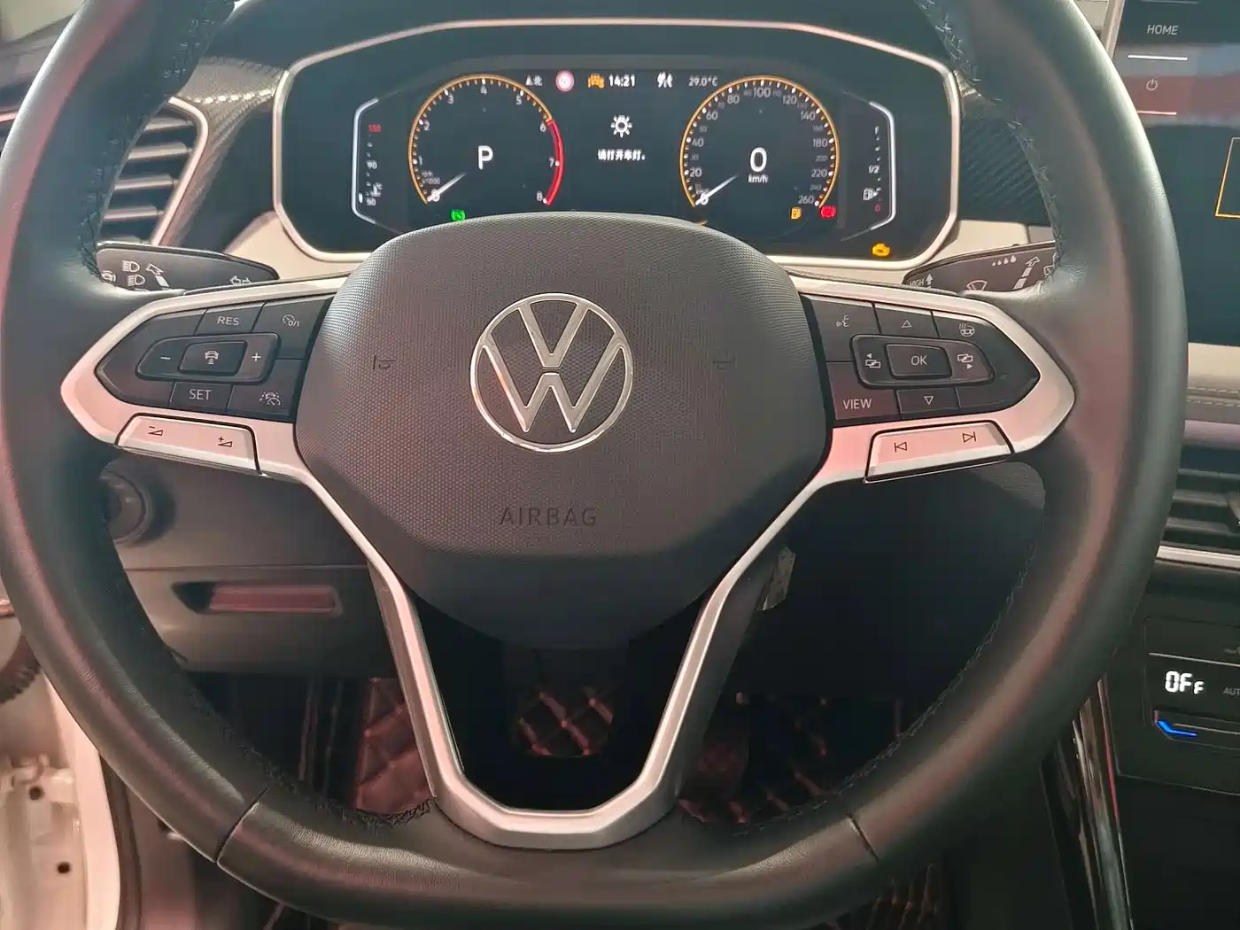 Volkswagen Tayron 2023 330TSI 2WD Luxury Plus Advanced Edition фото 5