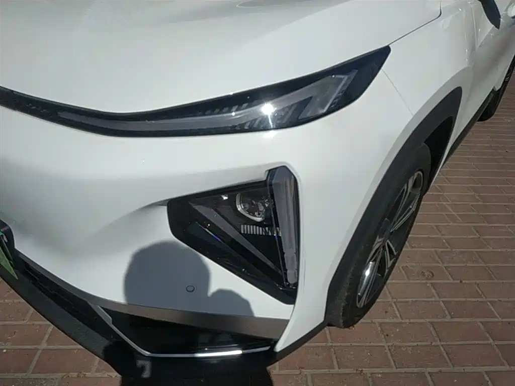 Geely Galaxy Galaxy L7 2025 EM-i 115km Explorer+ Edition фото 24