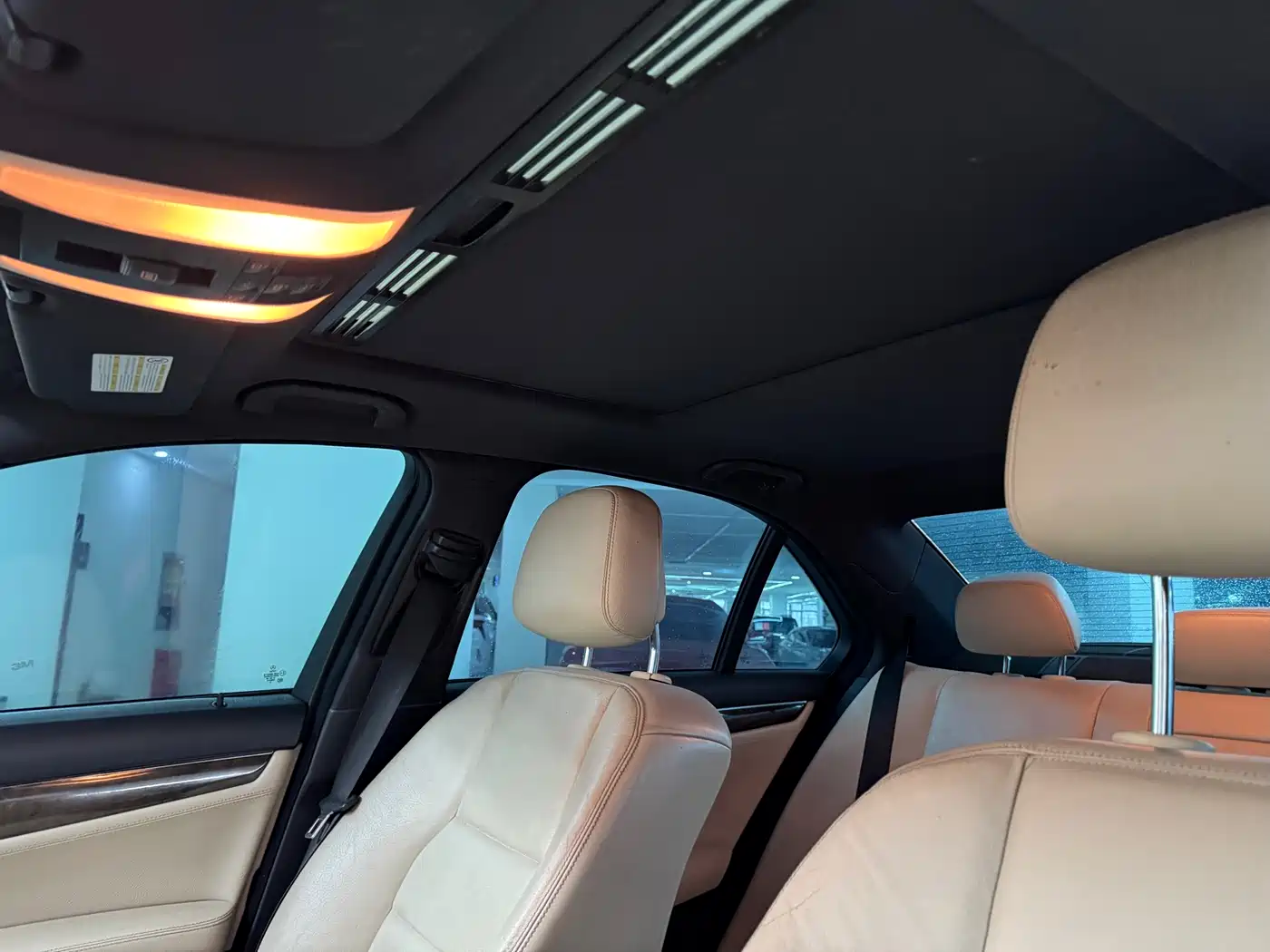 Mercedes-Benz C-Class 2011 C 200 CGI Fashion фото 12