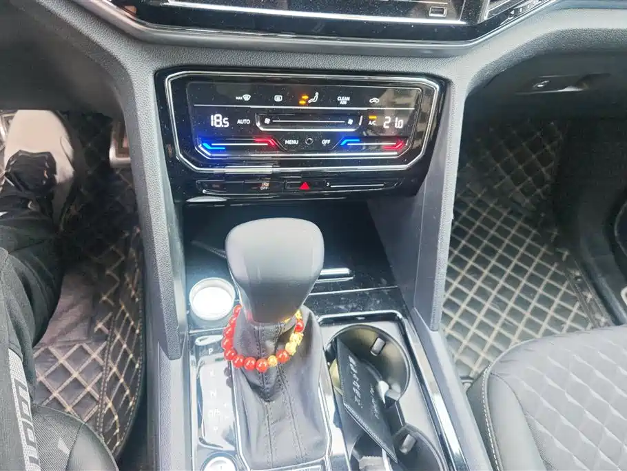 Volkswagen Teramont 2020 Teramont X 380TSI 4WD Luxury фото 16