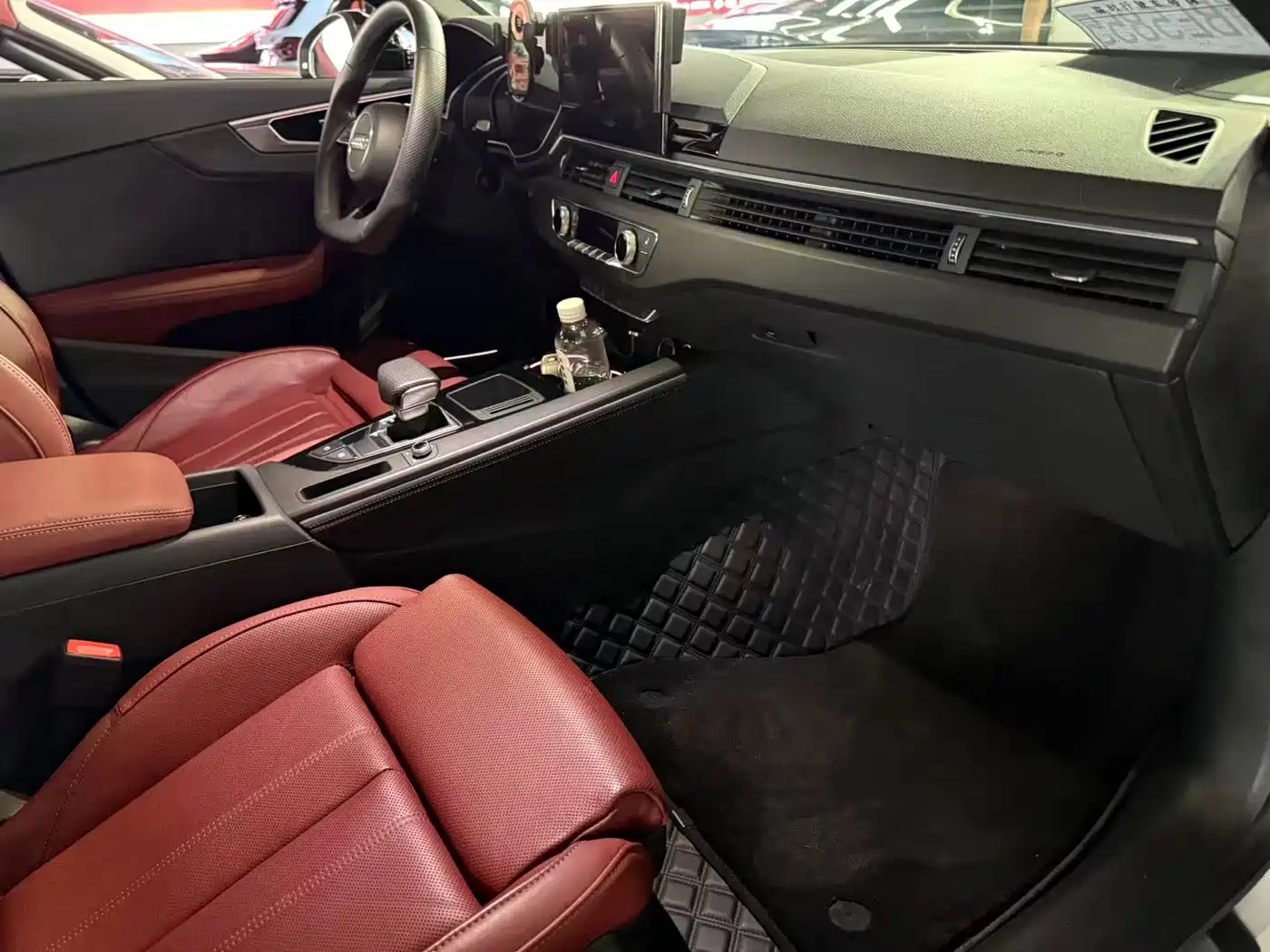 Audi A4L 2024 40 TFSI Luxury Dynamic (Starry Night Edition) фото 19