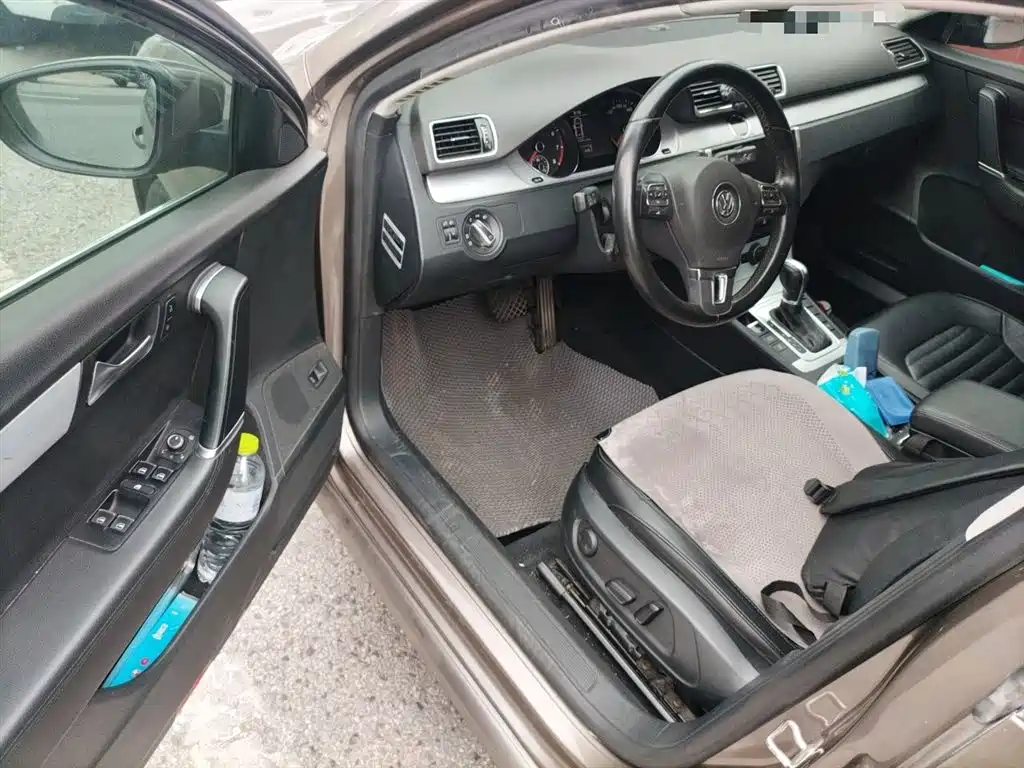 Volkswagen Magotan 2015 1.8TSI Leading фото 17