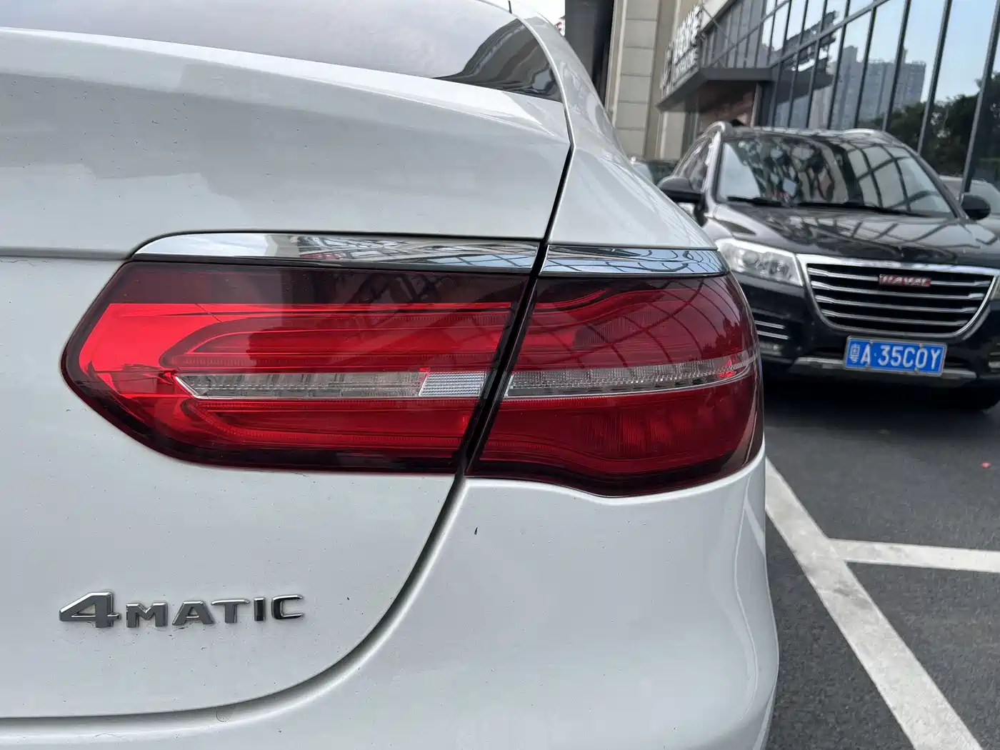 Mercedes-Benz GLC Coupe 2017 GLC 200 4MATIC Coupe SUV фото 16