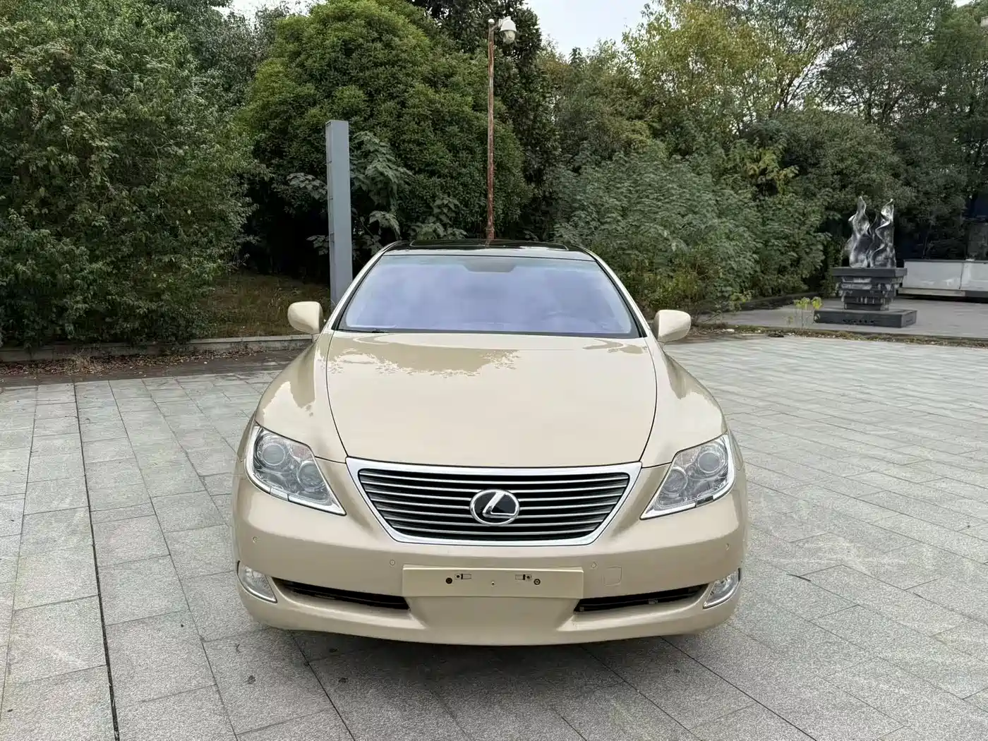 Lexus LS 2006 460L Premium Edition фото 2