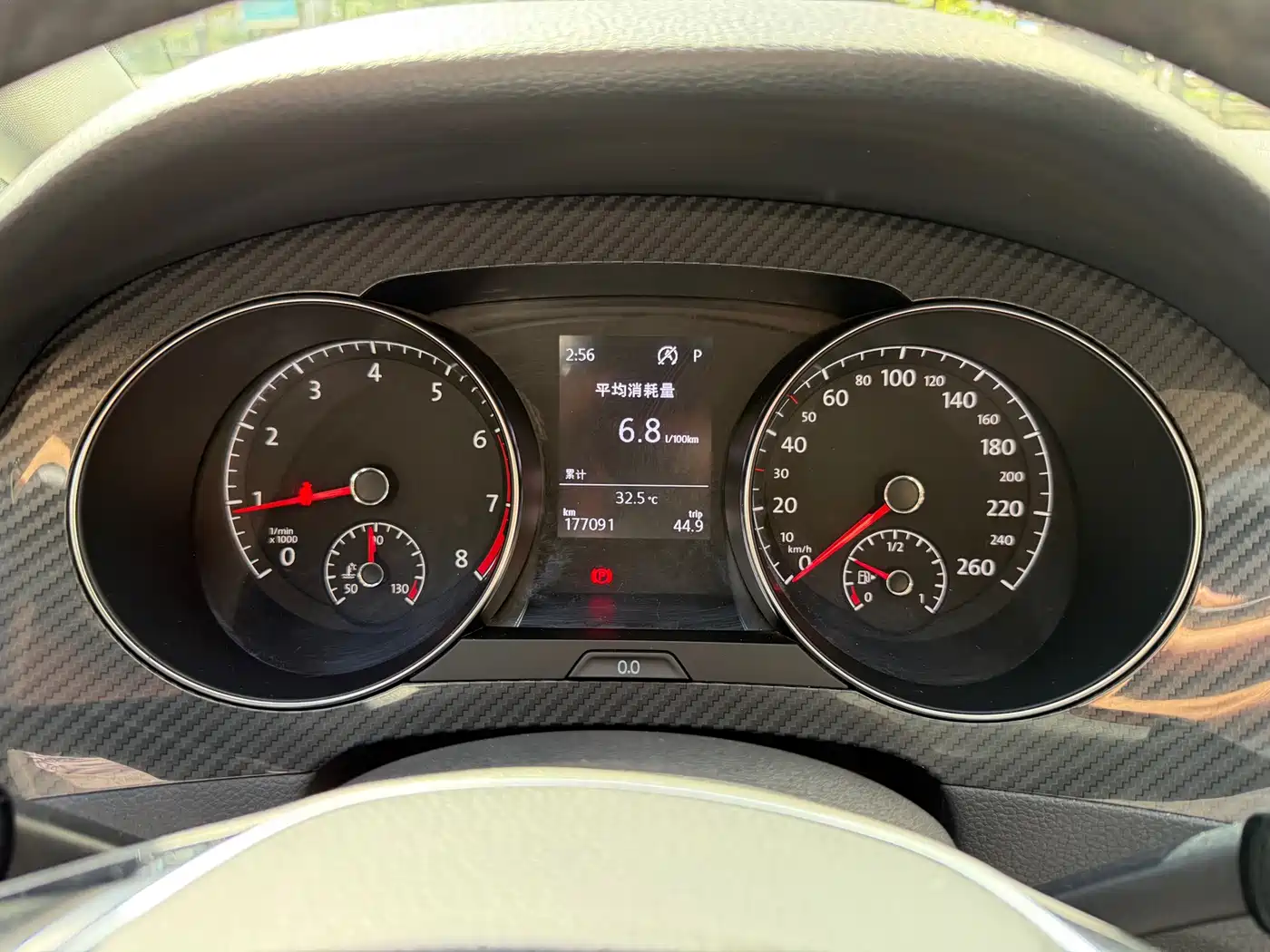 Volkswagen Golf Sportsvan 2018 230TSI Automatic Luxury фото 12