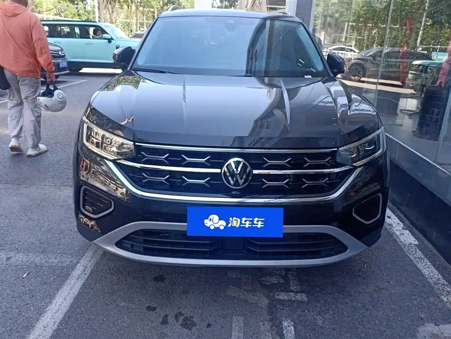 Volkswagen Tayron 2024 330TSI 2WD Luxury Plus Advanced фото 2