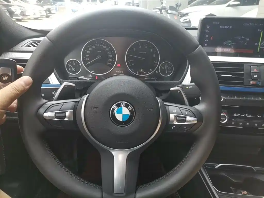 BMW 3 Series 2018 320i M Sport Package фото 11