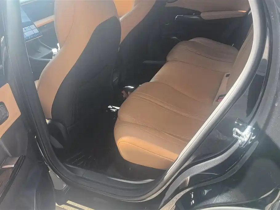 Geely Galaxy Galaxy L7 2024 1.5T 115km Starship Soaring Dragon Edition фото 11