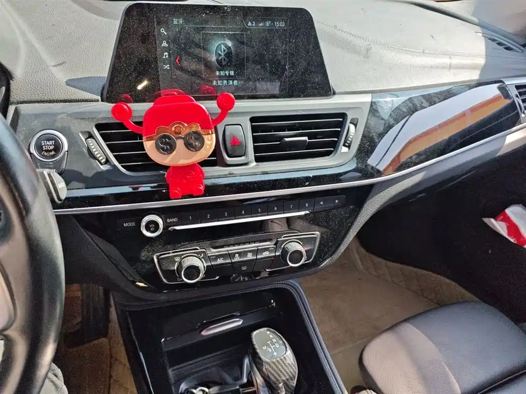 BMW 1 Series 2018 Facelift 118i Sport фото 14