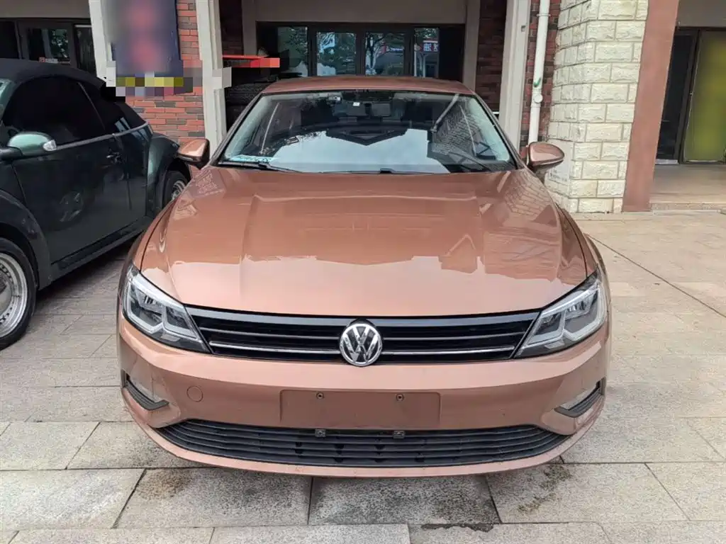 Volkswagen Lamando 2018 230TSI DSG Trend Edition фото 3