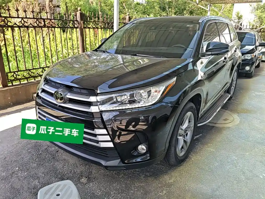 Toyota Highlander 2018 2.0T 4WD Luxury 7-seater (China V) фото 3