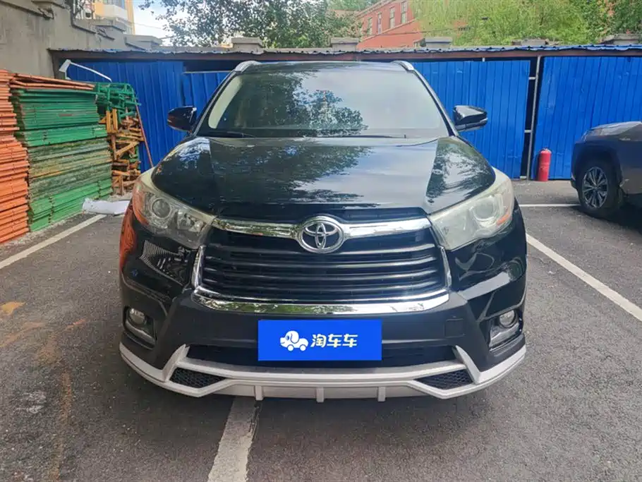 Toyota Highlander 2015 2.0T AWD Elite Edition 7-seater фото 2
