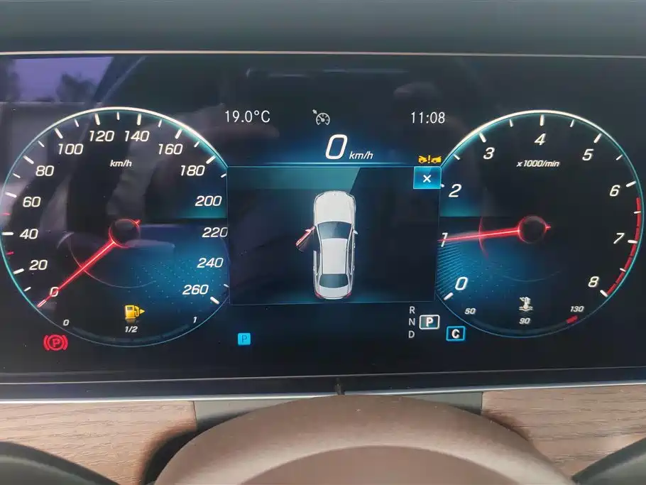 Mercedes-Benz E-Class 2023 Facelift E 300 L Luxury фото 14