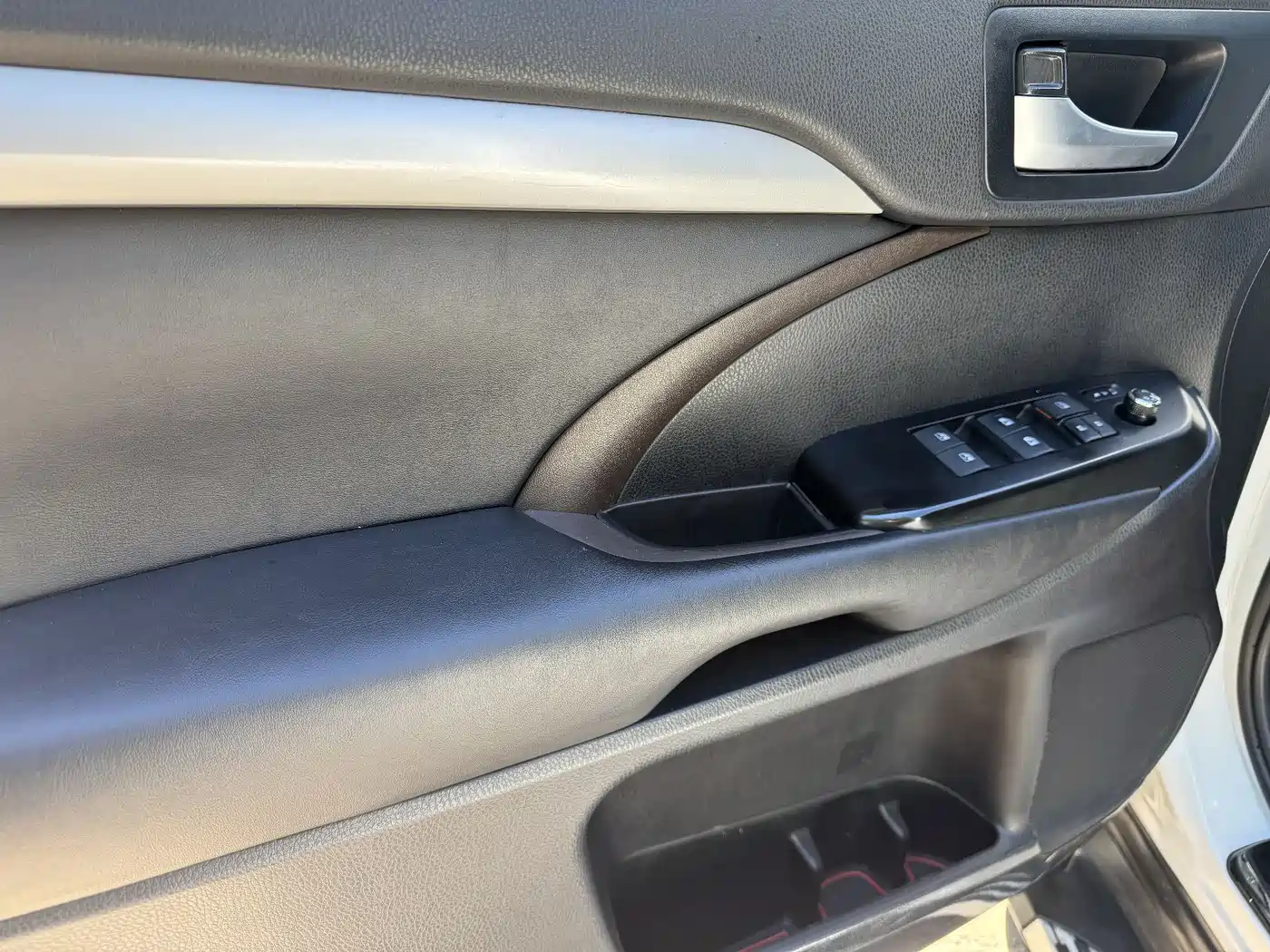 Toyota Highlander 2021 2.0T AWD Luxury 7-Seater фото 7