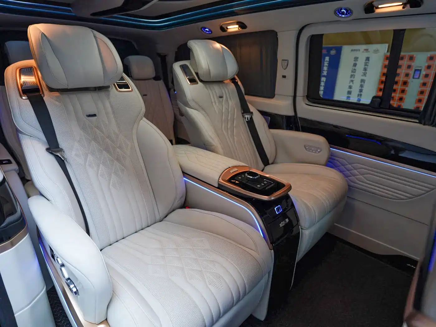 Lorinser VS Series 2024 VS600MX Gulfstream·7-Seater фото 15