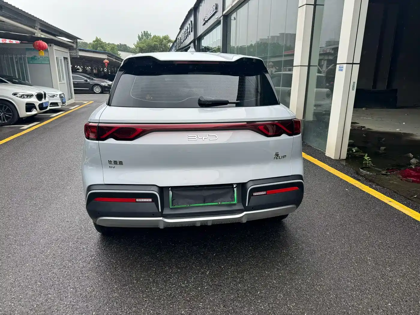 BYD Yuan UP 2024 401KM Leading Edition фото 6