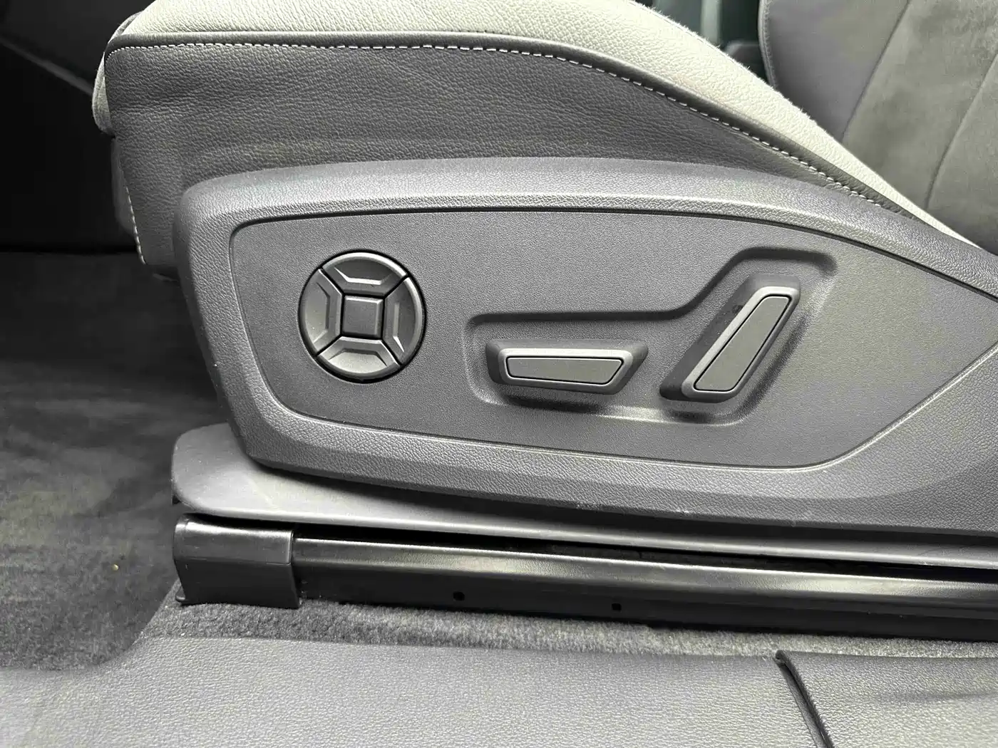 Audi Q3 2022 35 TFSI Fashion Dynamic фото 10