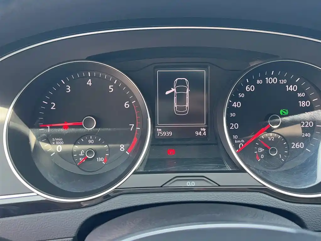 Volkswagen Magotan 2018 330TSI DSG Leading фото 6