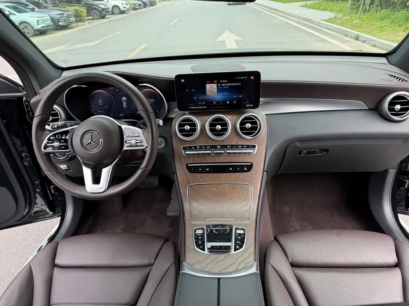 Mercedes-Benz GLC 2022 Facelift GLC 300 L 4MATIC Dynamic фото 17