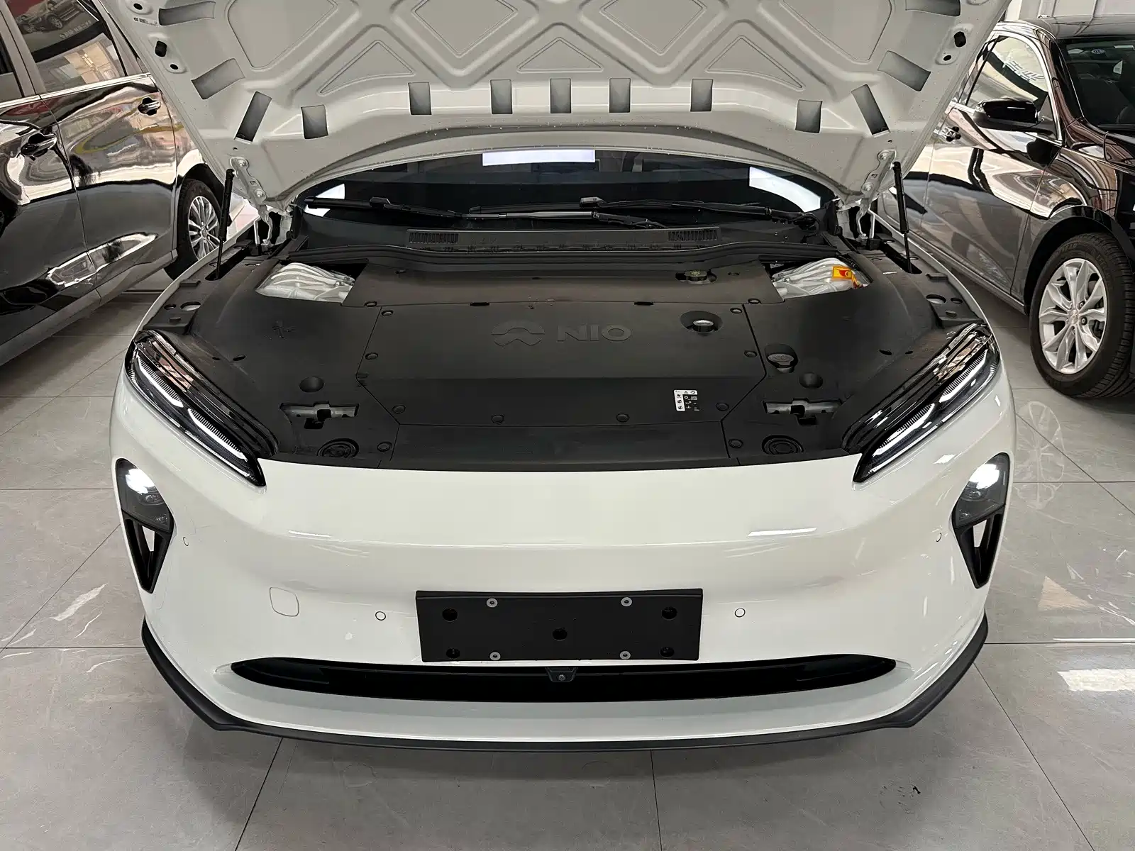 Фото 8 - NIO ET5T