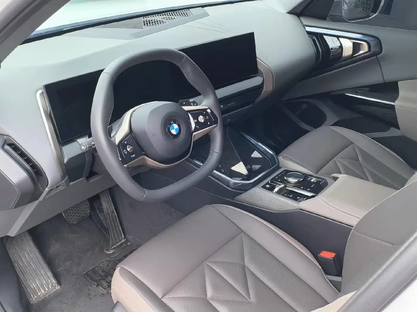 BMW X3 2025 Facelift xDrive25L Luxury Package фото 13