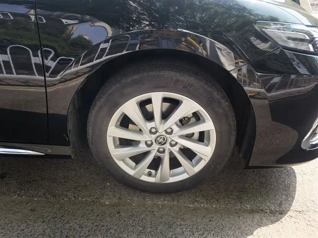 Toyota Camry 2023 2.0G Luxury Edition фото 26