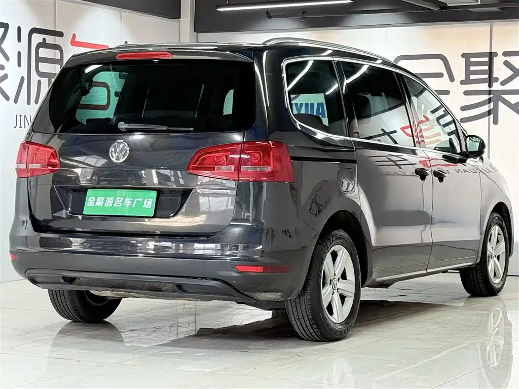Volkswagen Sharan 2014 2.0TSI Comfort фото 6