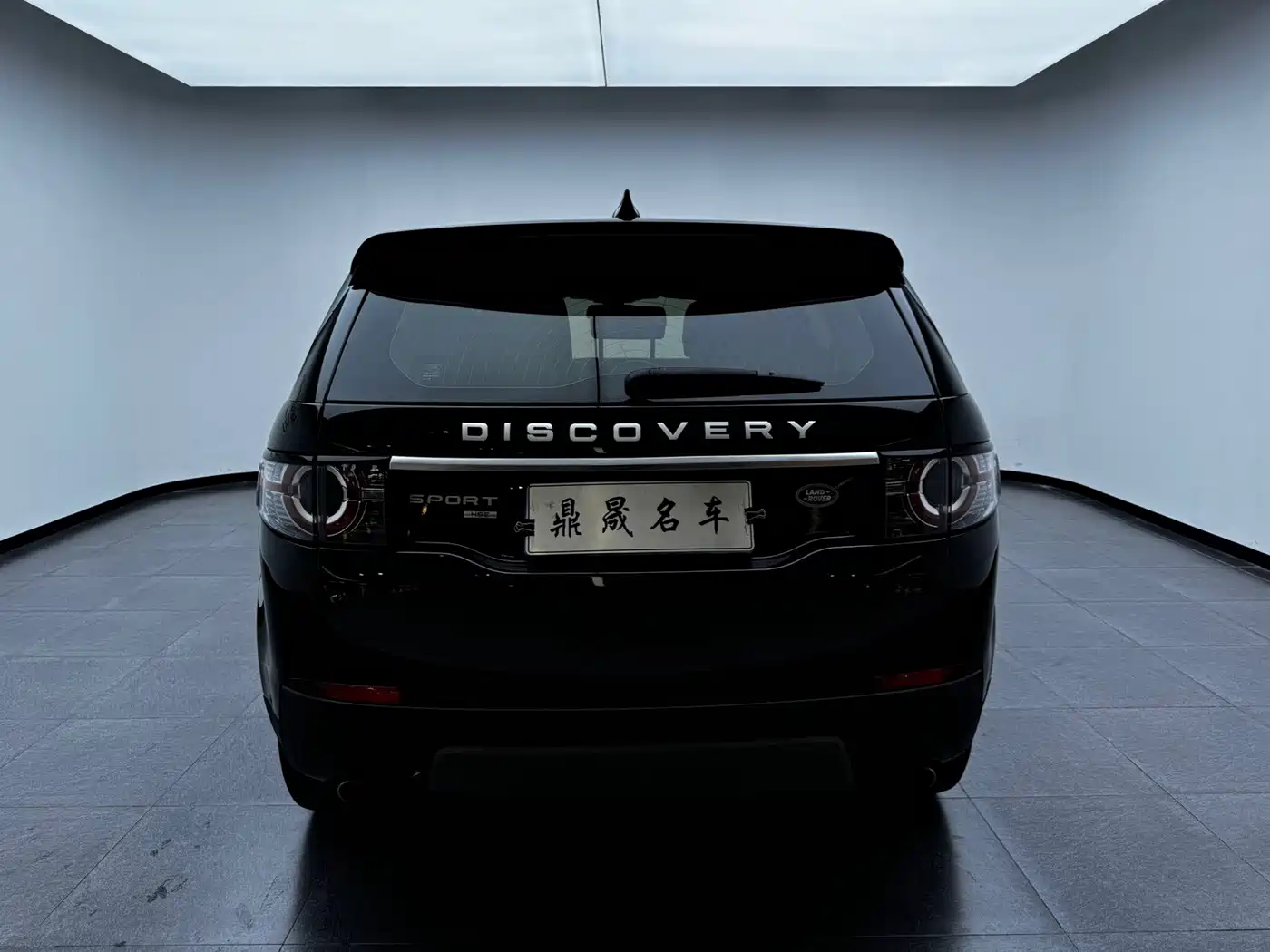 Фото 5 - Land Rover Discovery Sport