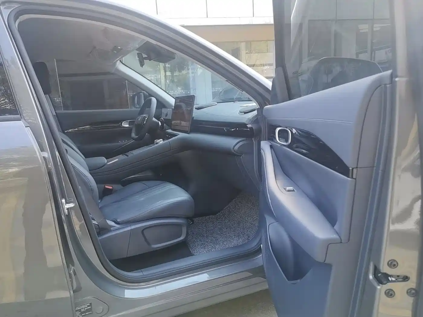 GEELY GALAXY GALAXY E5