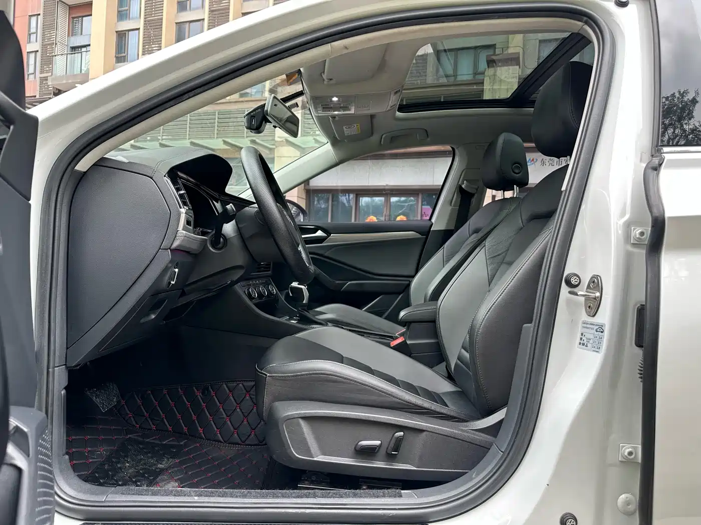 Volkswagen Sagitar 2021 280TSI DSG Comfort Smart Connect Edition фото 10