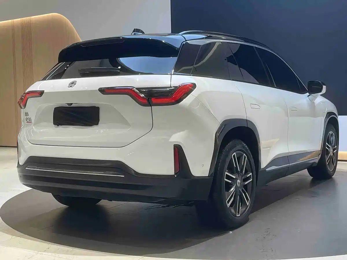Фото 9 - NIO ES6