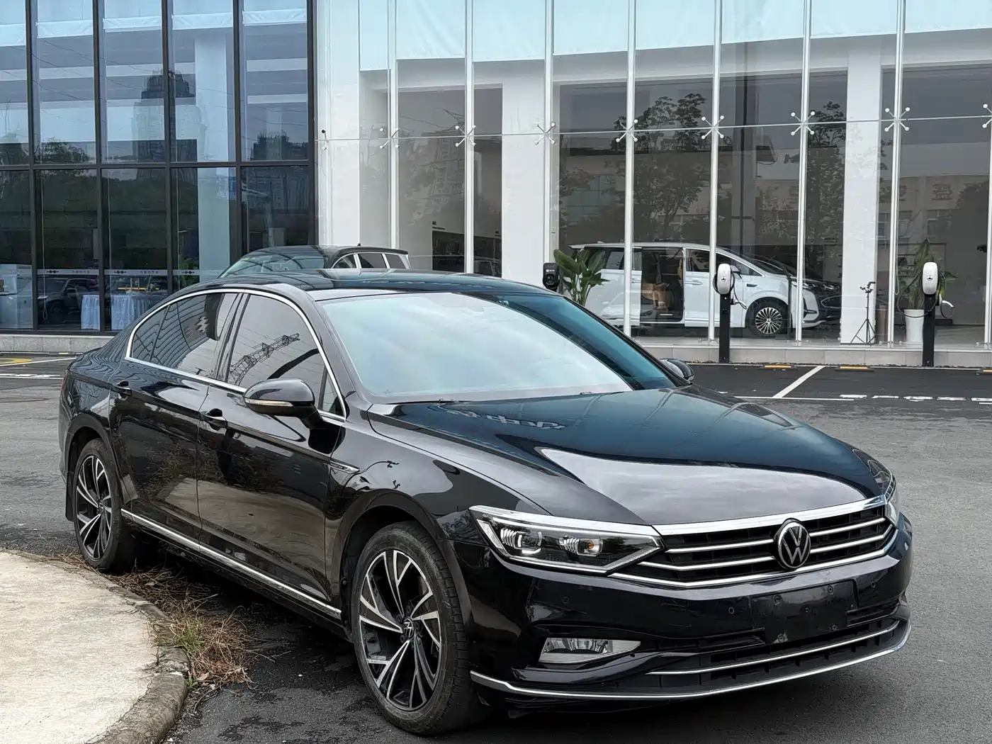 Volkswagen Magotan 2020 330TSI DSG Leading фото 13