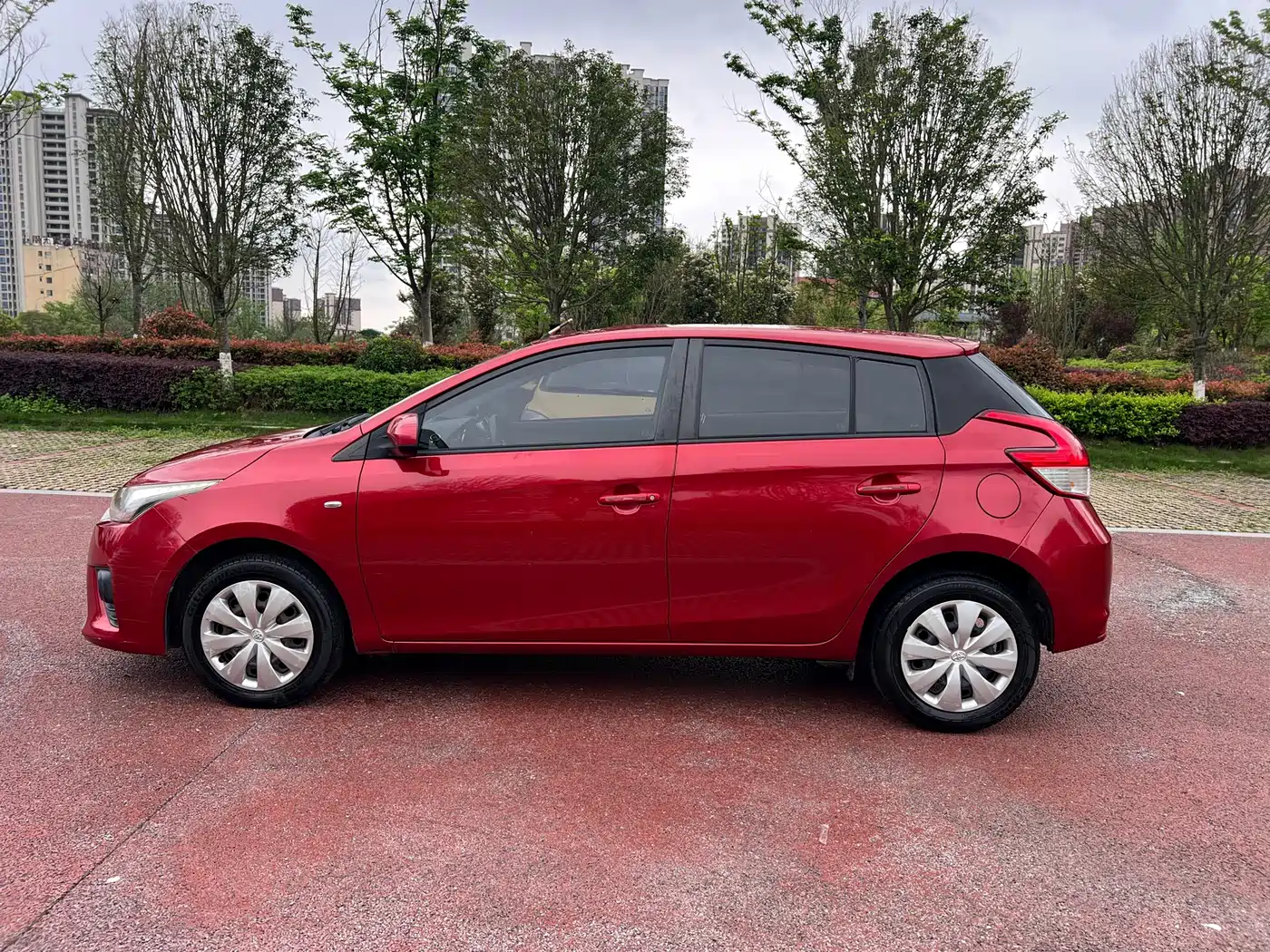 Toyota YARiS L Zhi Xuan 2015 1.5E Auto Charming Edition фото 10