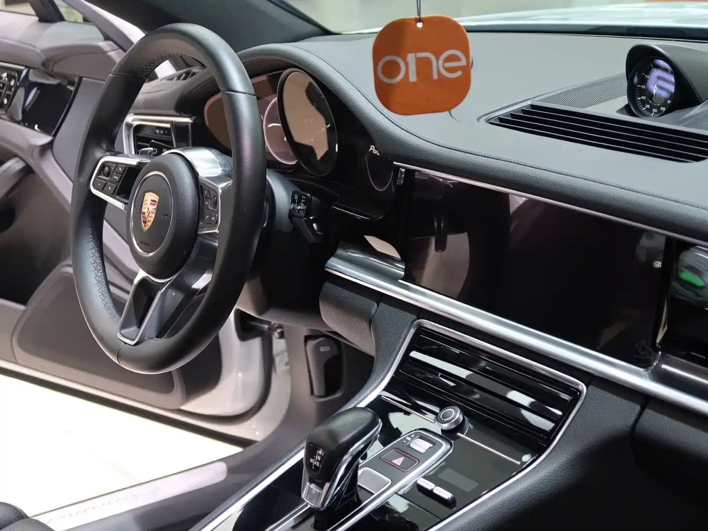 Porsche Panamera 2019 Panamera 2.9T фото 10