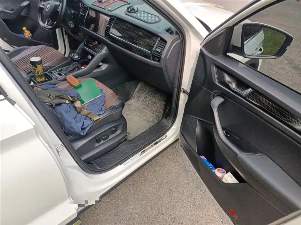 Škoda Kodiaq 2021 TSI330 5-seat 2WD Luxury Premium фото 21