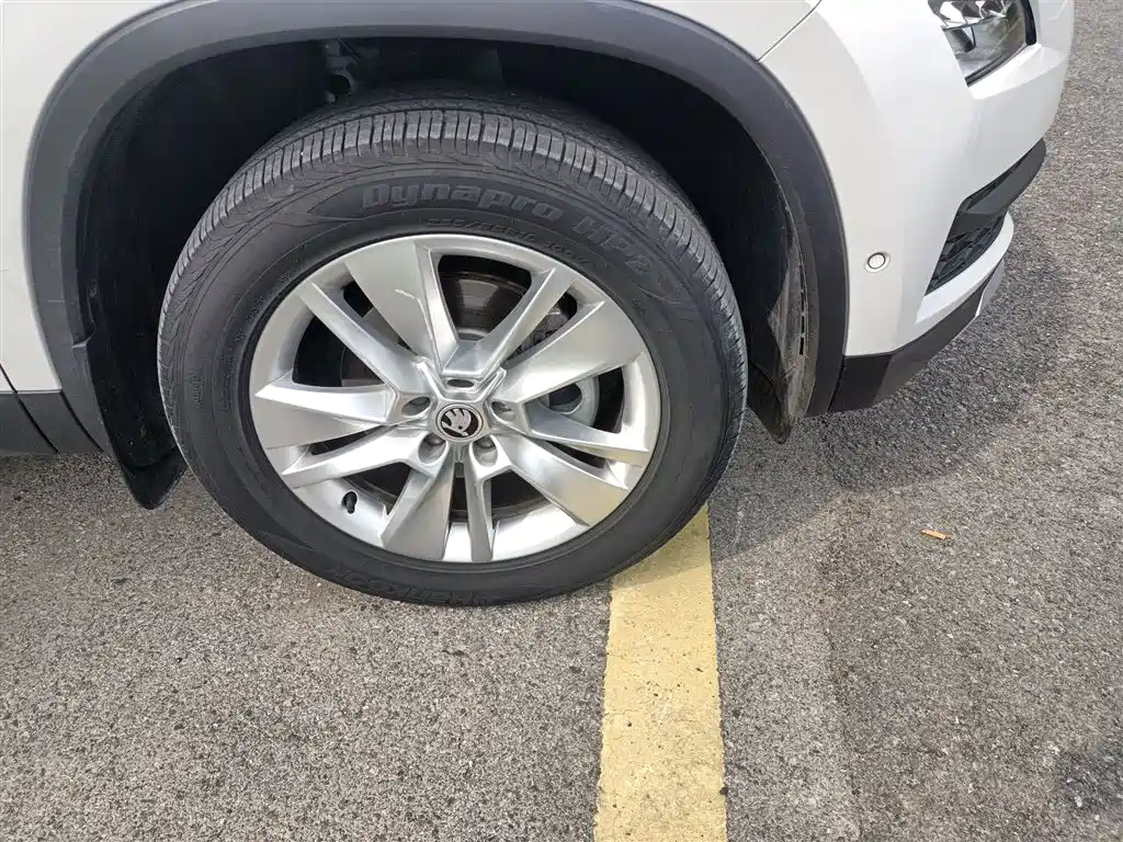 Škoda Kodiaq 2021 TSI330 5-seat 2WD Luxury Premium фото 26