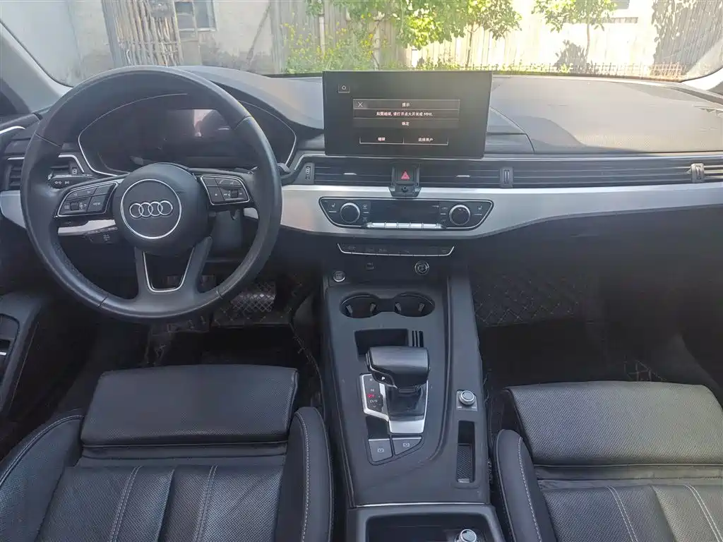 Audi A4L 2023 40 TFSI Fashion Dynamic фото 5
