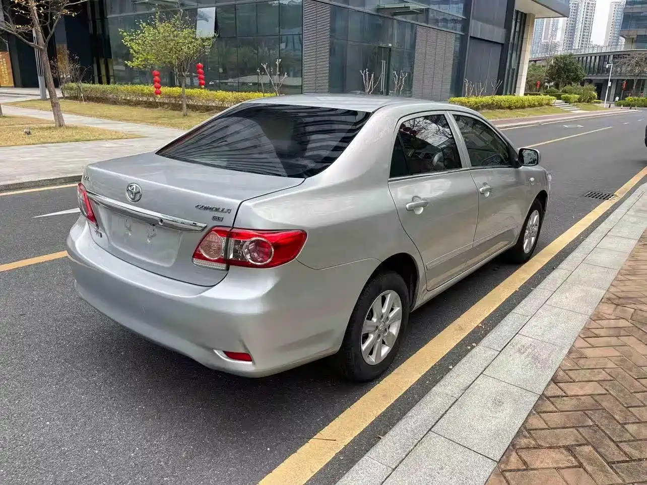 Toyota Corolla 2012 Styling Edition 1.6L Manual GL фото 6