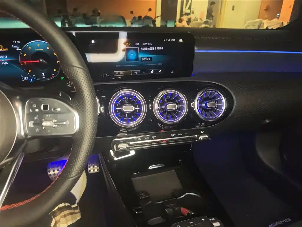 Mercedes-Benz CLA (Import) 2023 CLA 200 Shooting Brake фото 9