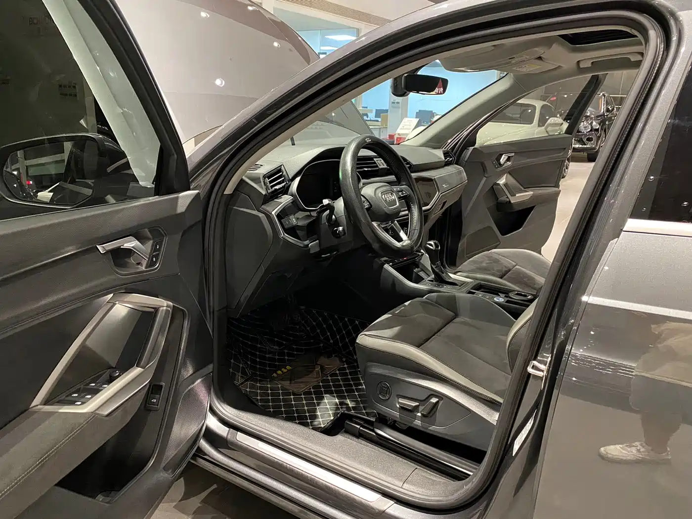 Audi Q3 2022 35 TFSI Progressive Dynamic фото 7