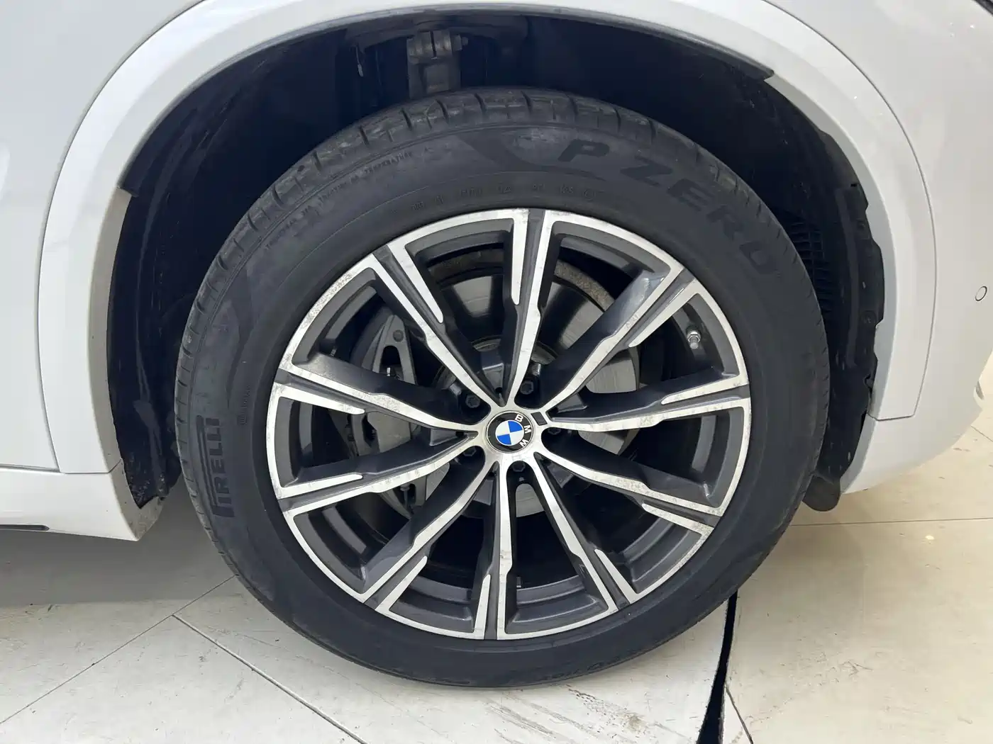 BMW X5 (Import) 2019 xDrive40i M Sport Package фото 16