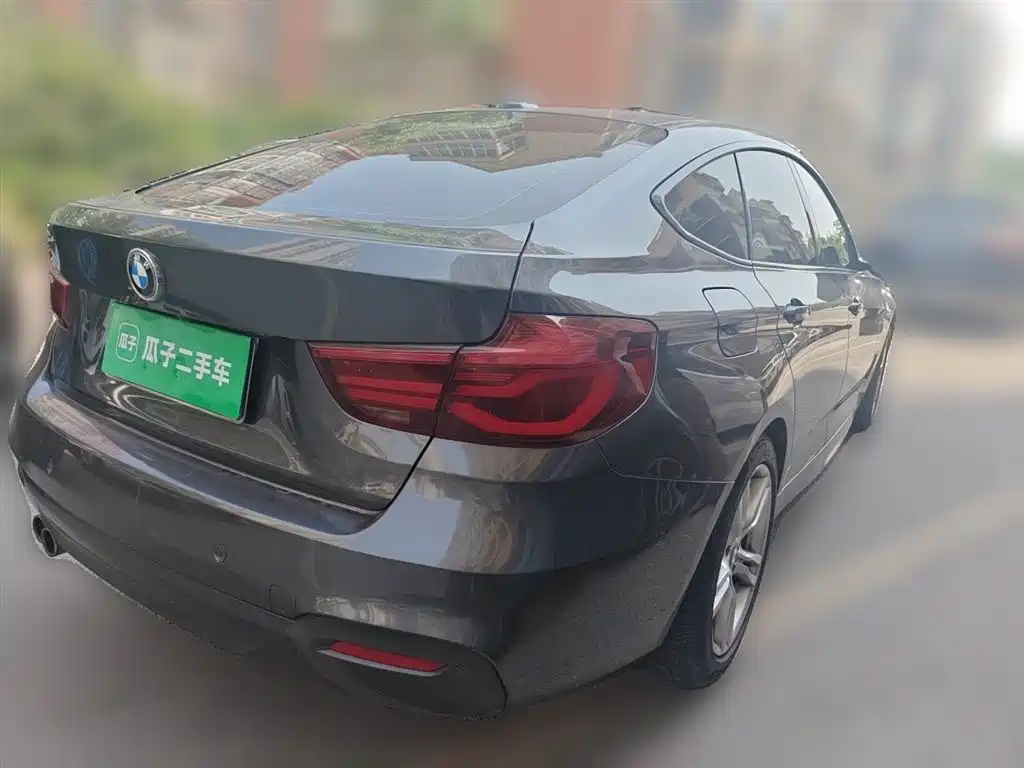 BMW 3 Series GT 2019 320i M Sport Package фото 4