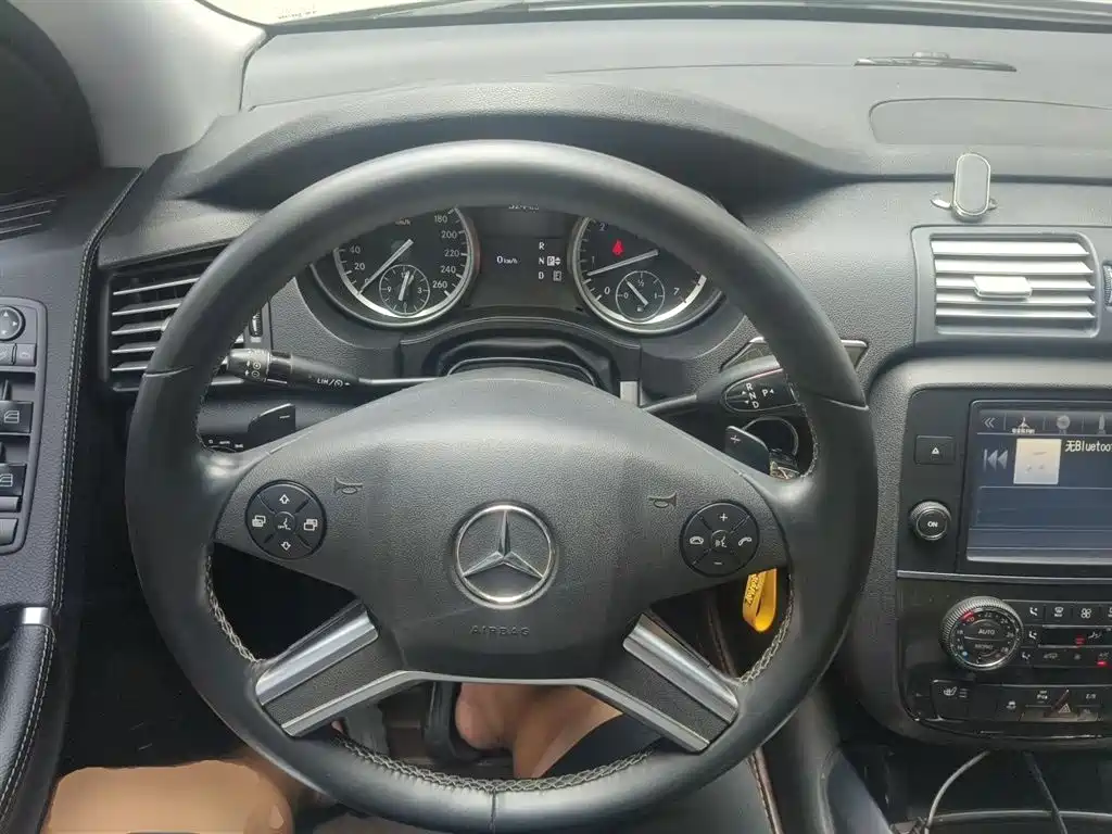 Mercedes-Benz R-Class 2017 R 320 4MATIC Business Collector's Edition фото 11