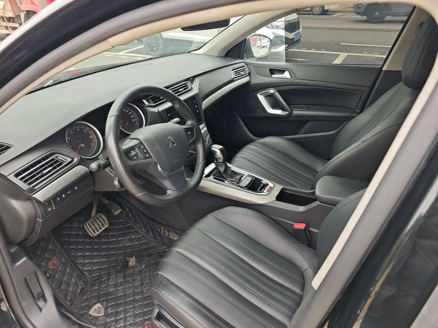 Peugeot 408 2020 360THP 10th Anniversary Premium Edition фото 6