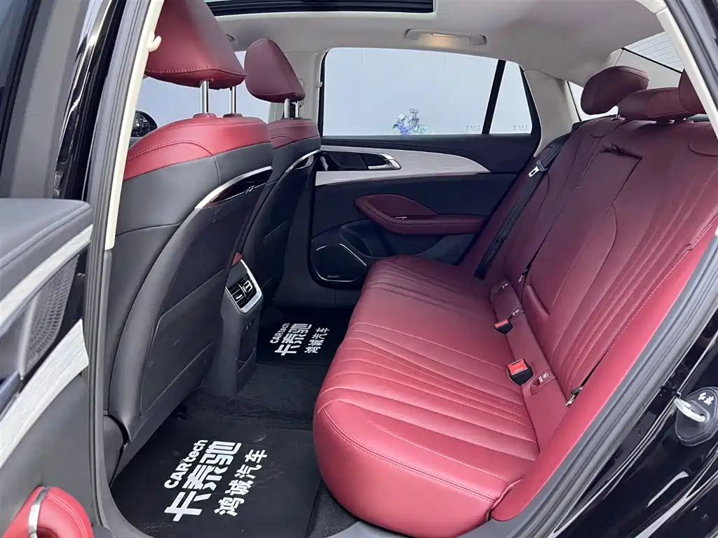 Hongqi H5 PHEV 2025 170 Super Hybrid Edition фото 17
