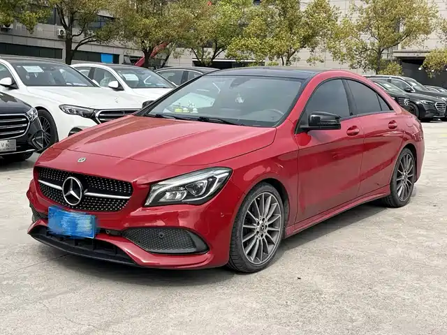 MERCEDES-BENZ CLA