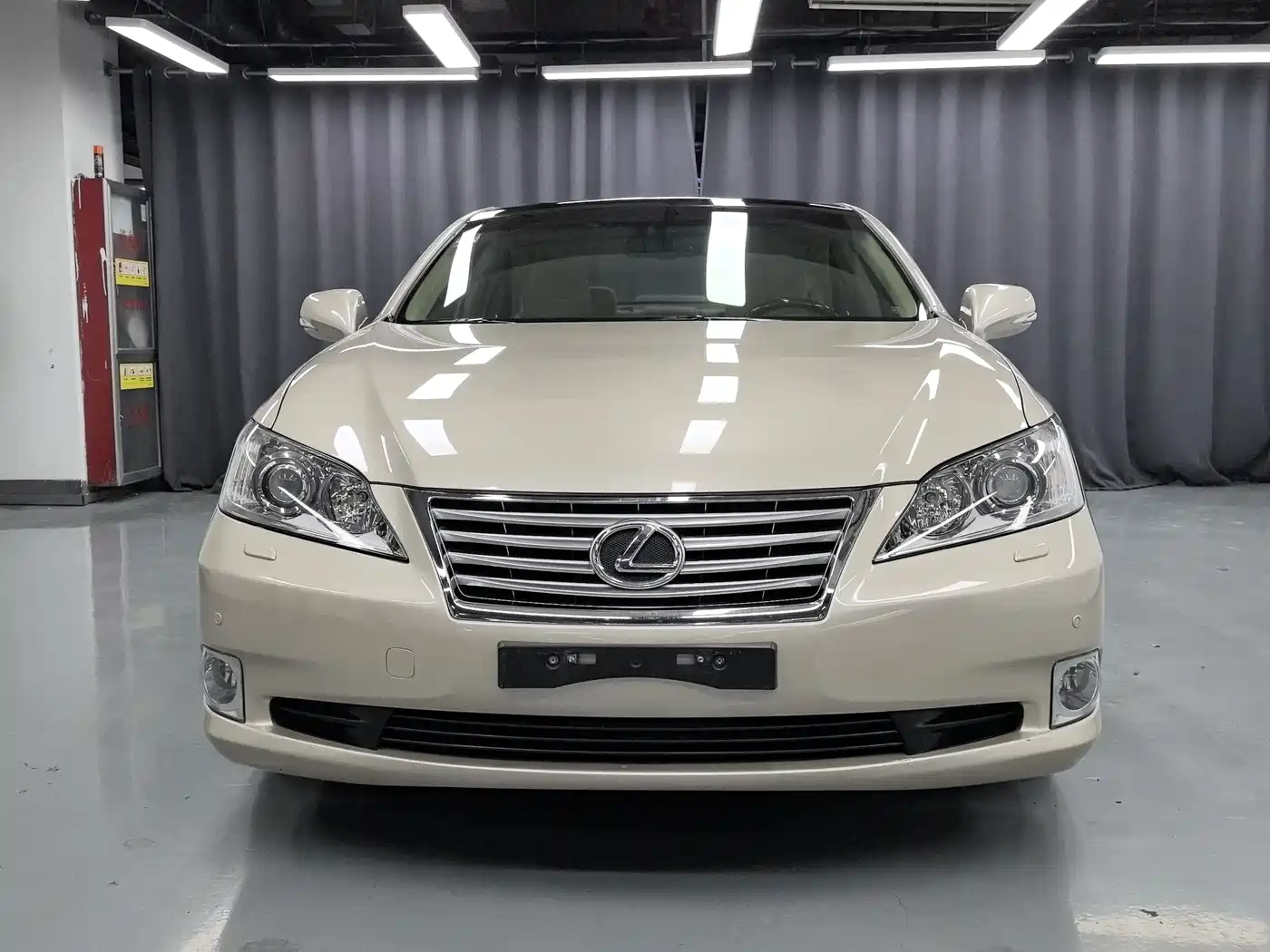 Lexus ES 2010 240 Luxury Edition фото 2